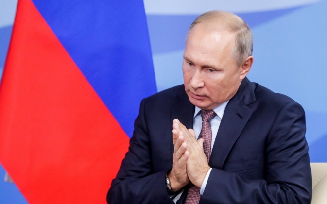 Владимир Путин поручил выявить и вывести из госреестра сомнительные дженерики